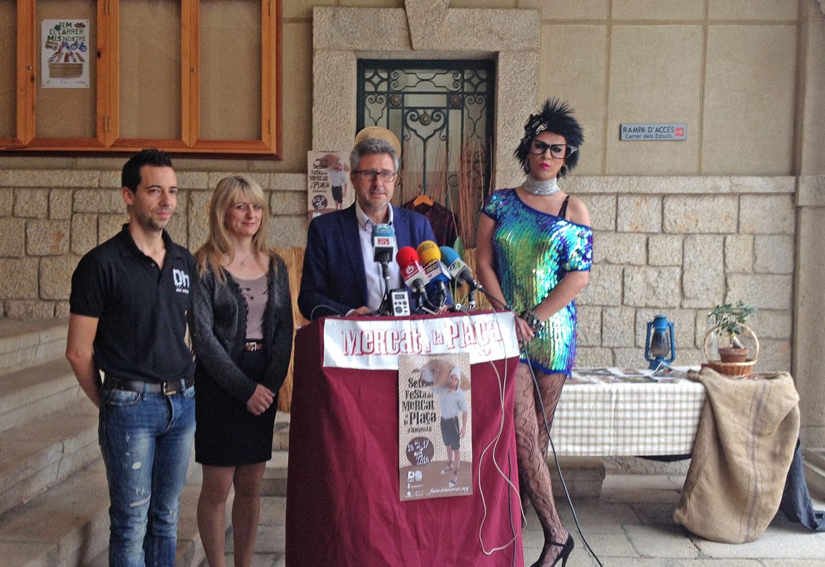 presentacio festa del mercat placa amposta 2015